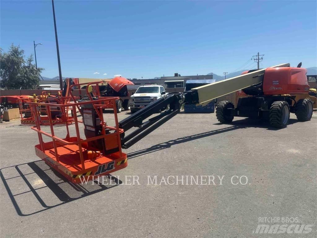 JLG 660SJ SP Karos emelők