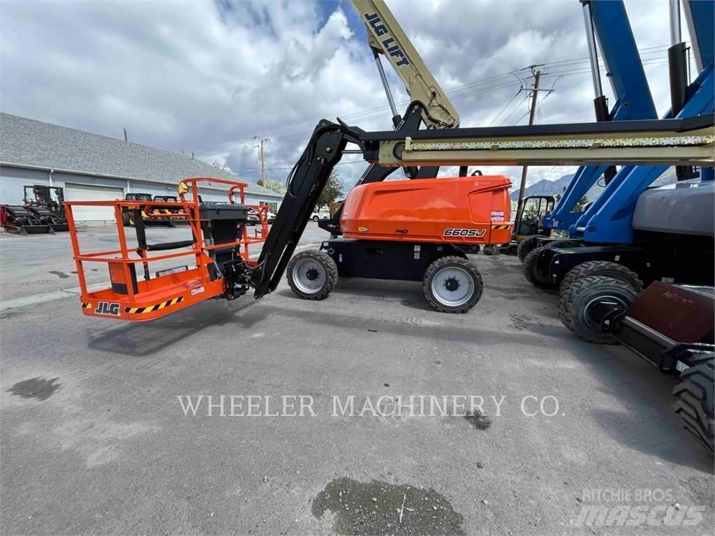 JLG 660SJ SP Karos emelők