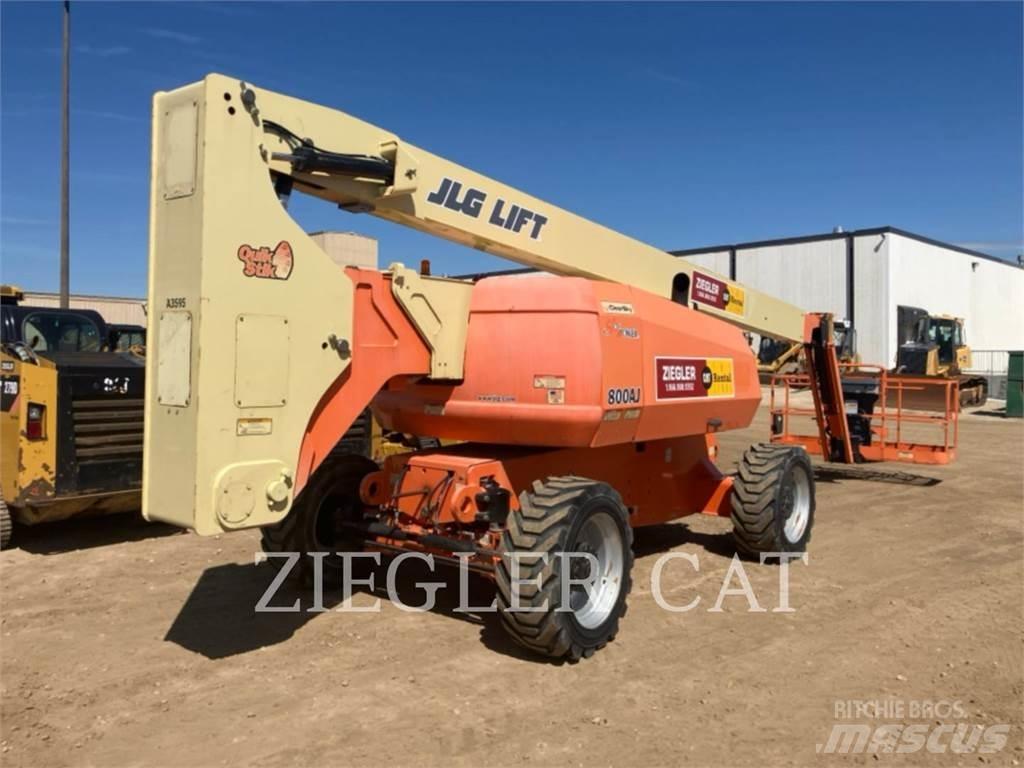 JLG 800AJ Karos emelők
