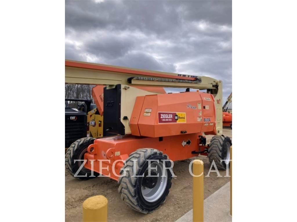 JLG 800AJ Karos emelők
