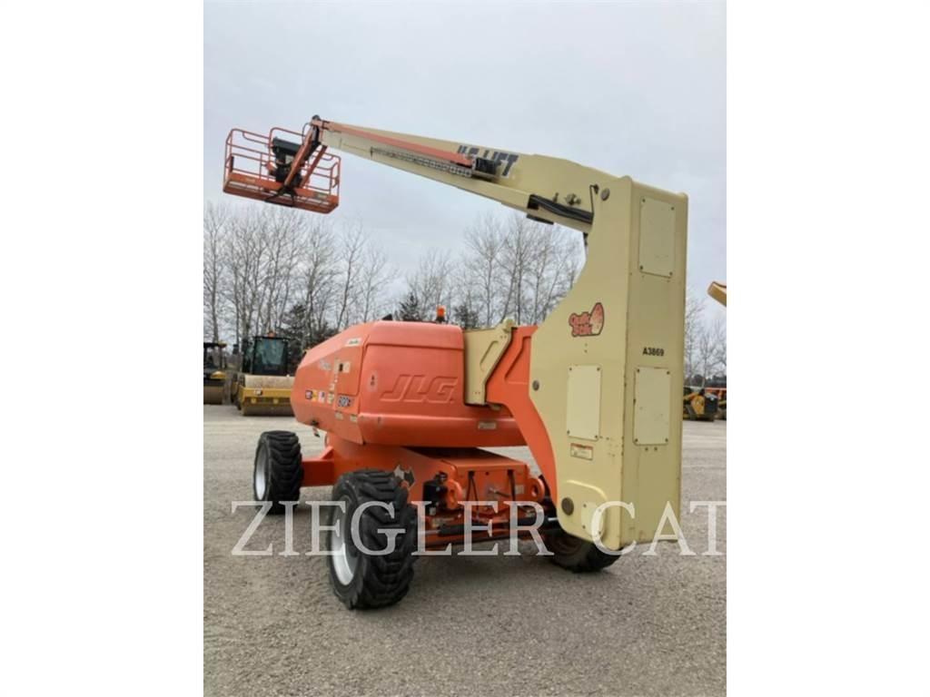 JLG 800AJ Karos emelők
