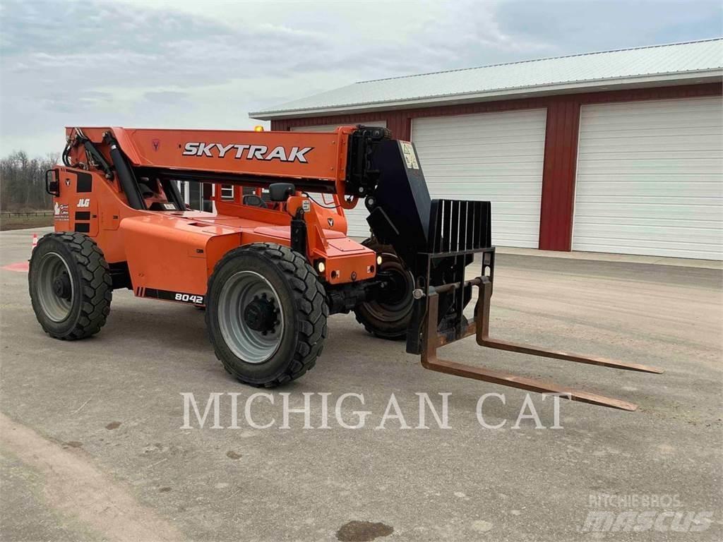 JLG 8042 Teleszkópos rakodók