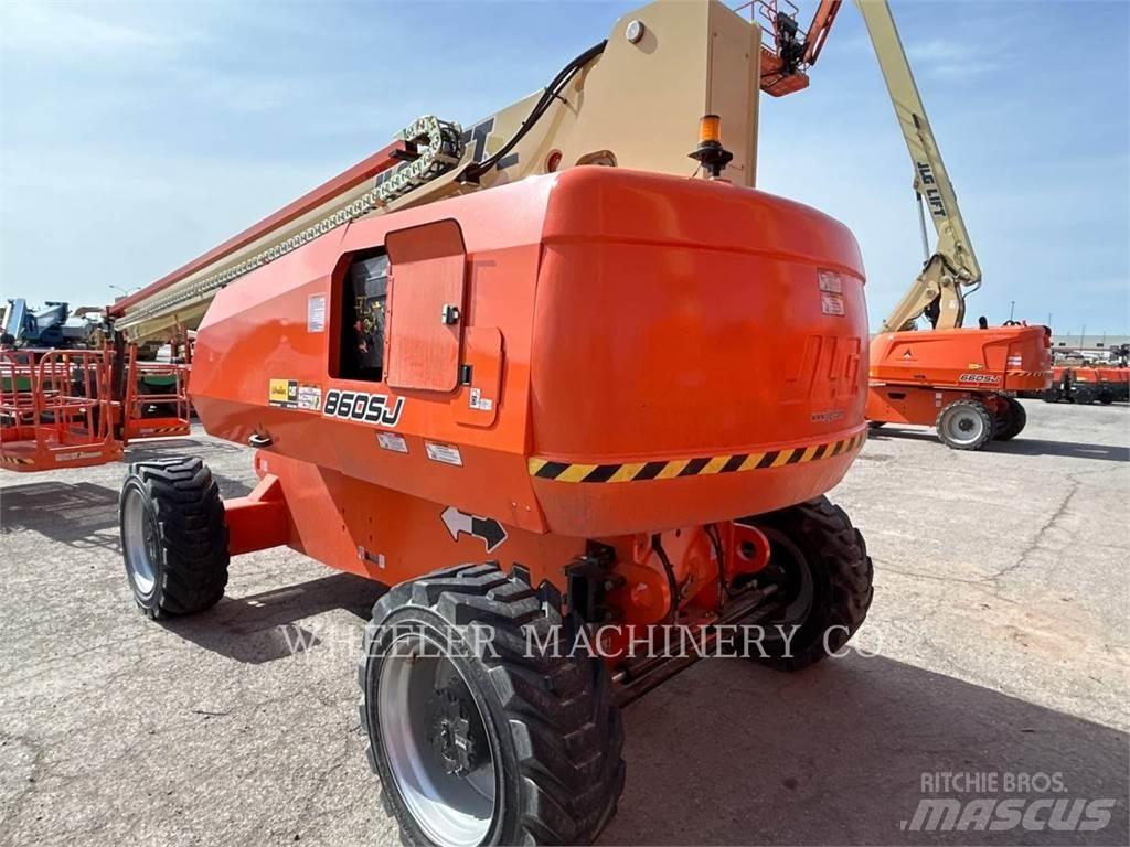 JLG 860SJ Karos emelők
