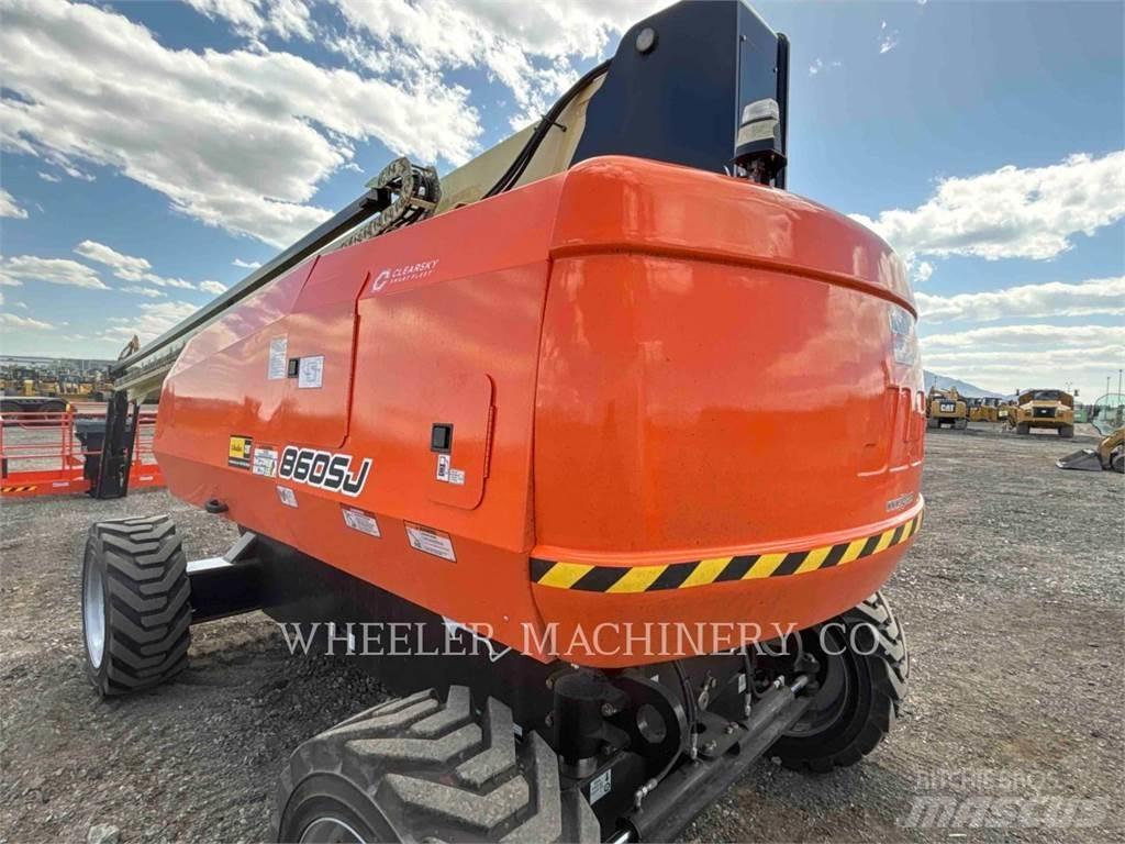 JLG 860SJ Karos emelők