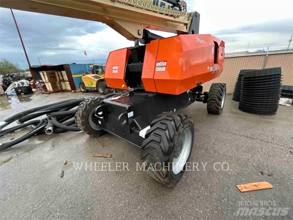 JLG 860SJ Karos emelők