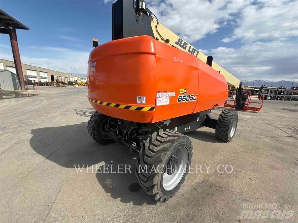 JLG 860SJ Karos emelők