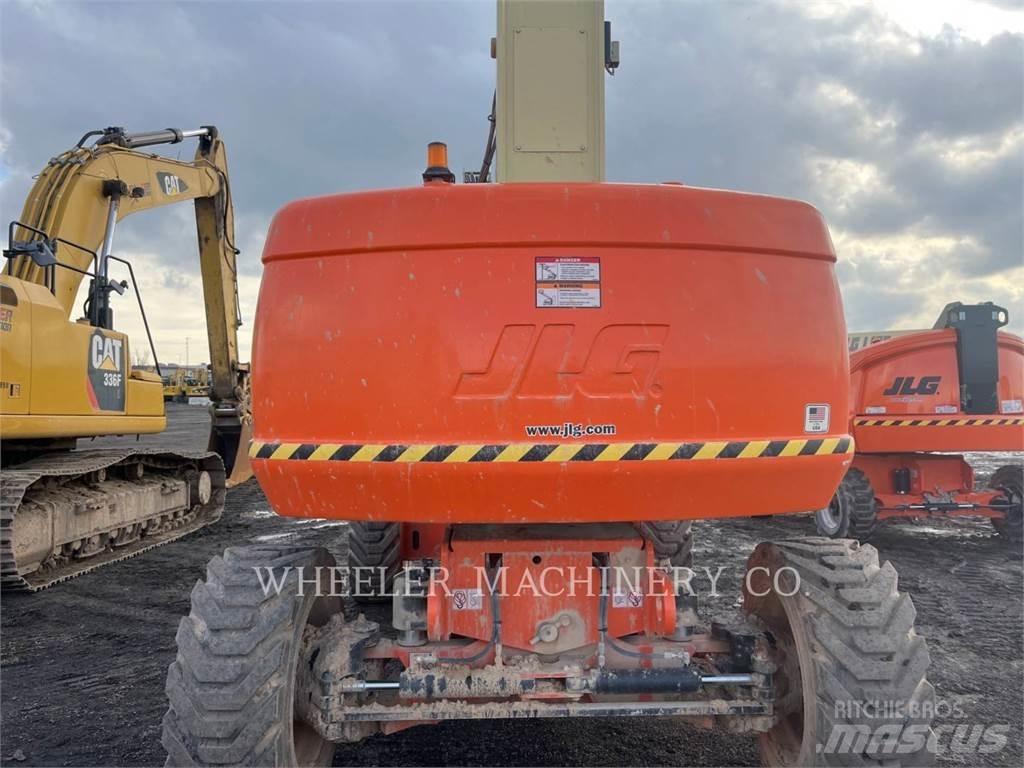 JLG 860SJ SP Karos emelők