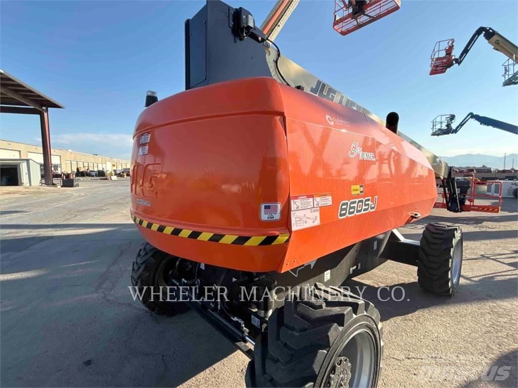 JLG 860SJ SP Karos emelők