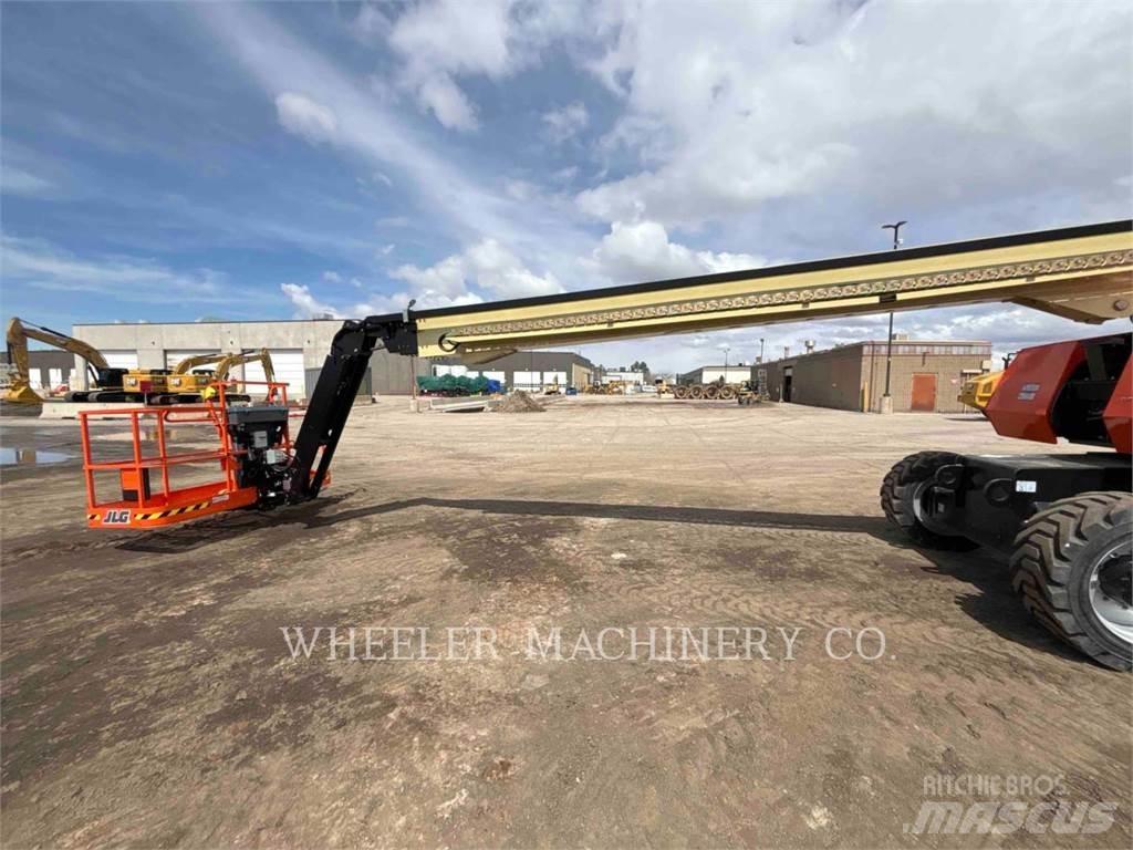 JLG 860SJ SP Karos emelők