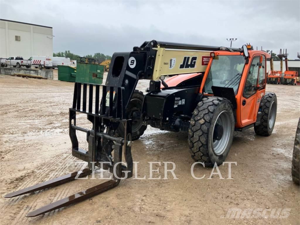 JLG 943 Teleszkópos rakodók