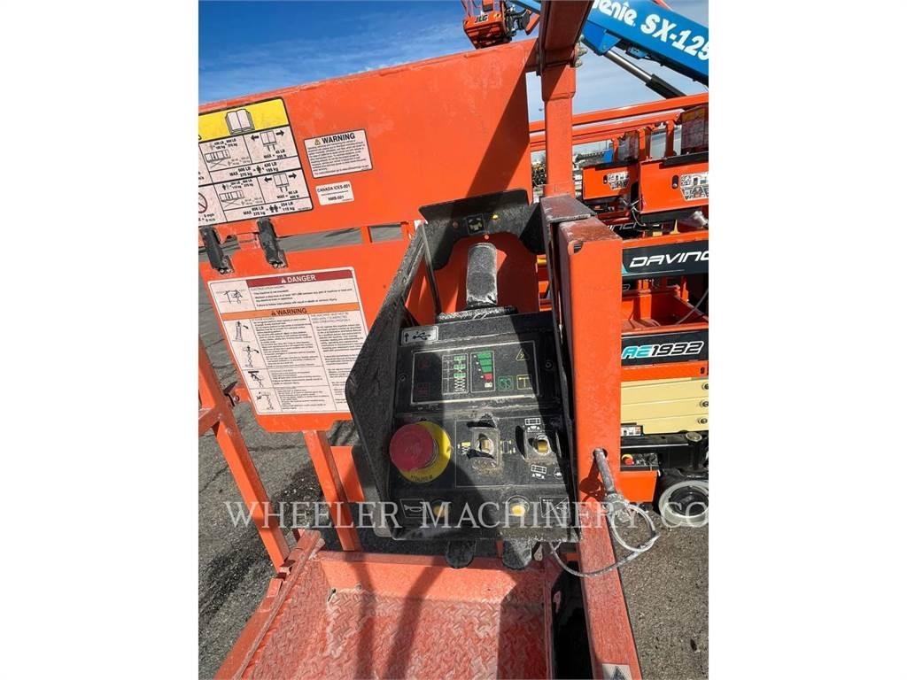 JLG AE1932 Ollós emelők
