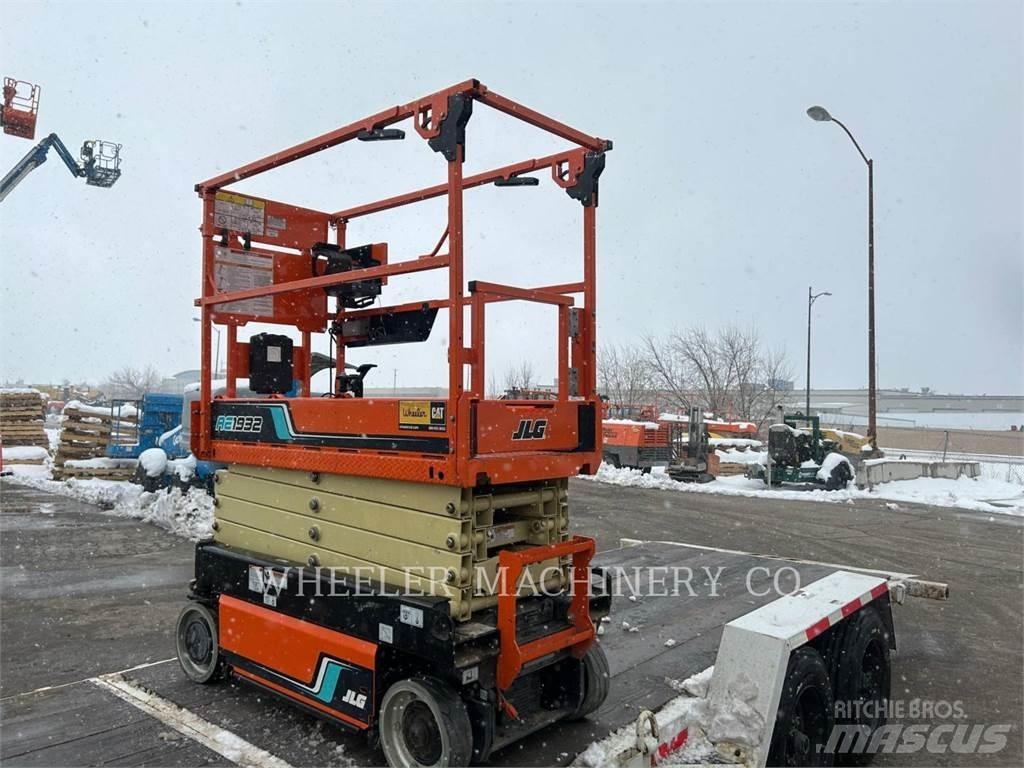 JLG AE1932 Ollós emelők