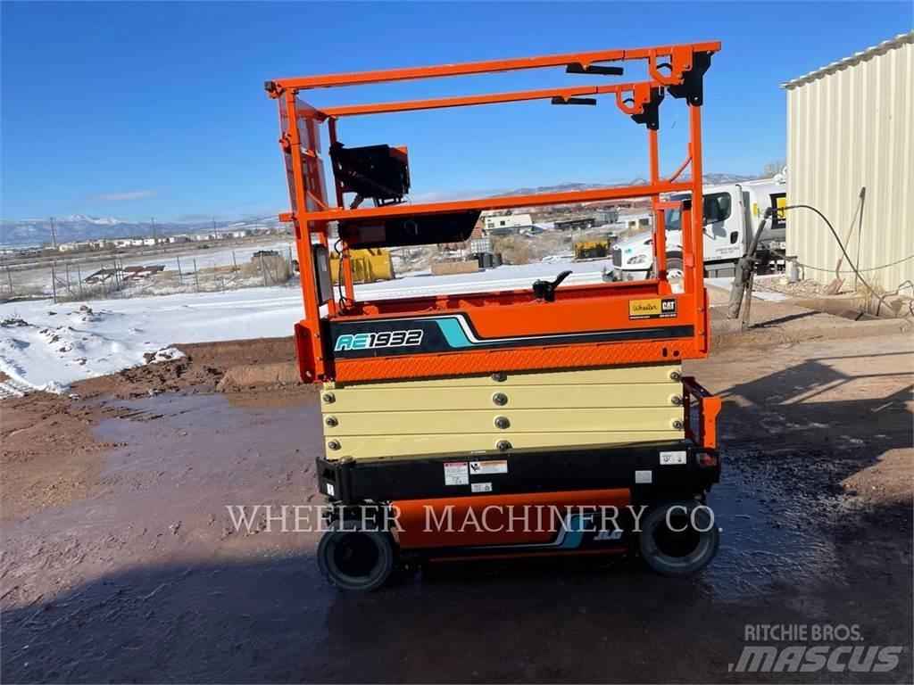 JLG AE1932 Ollós emelők