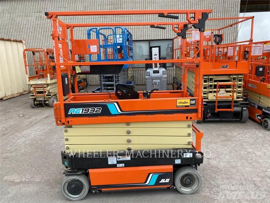 JLG AE1932 Ollós emelők