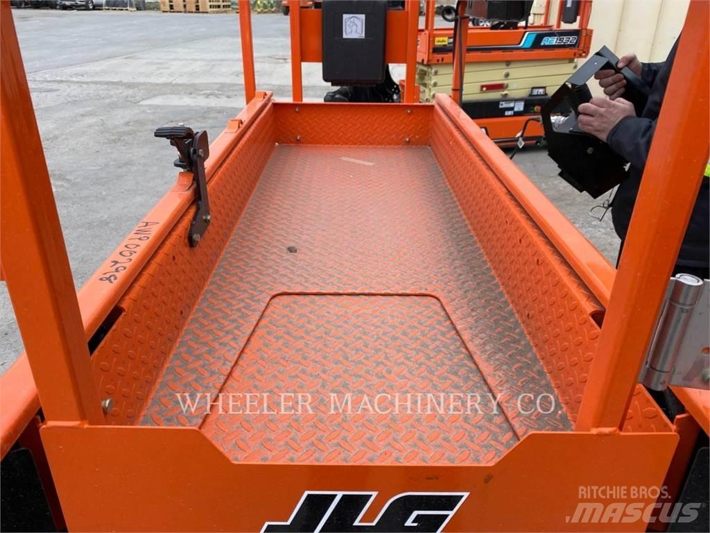 JLG AE1932 Ollós emelők
