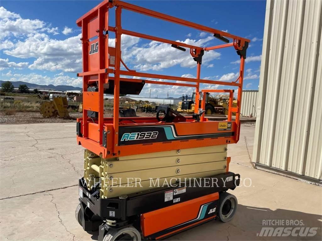 JLG AE1932 Ollós emelők