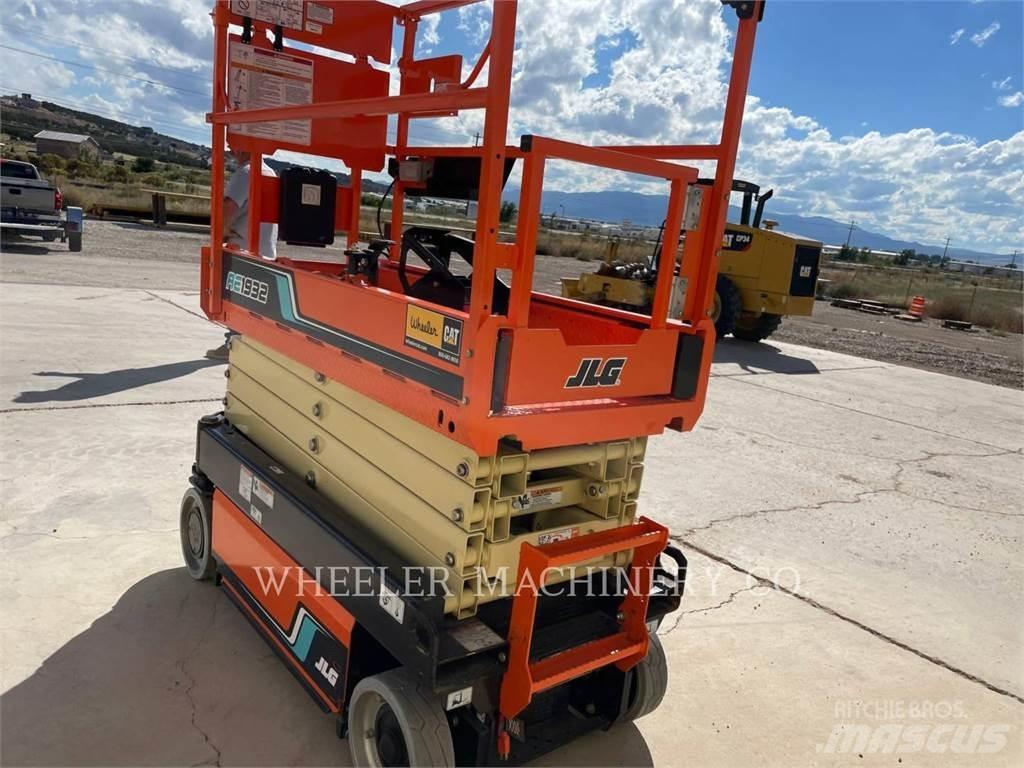 JLG AE1932 Ollós emelők