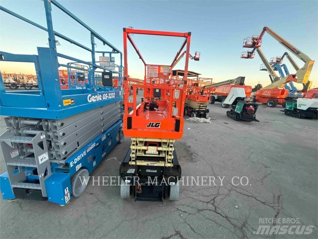 JLG ES2632 Ollós emelők