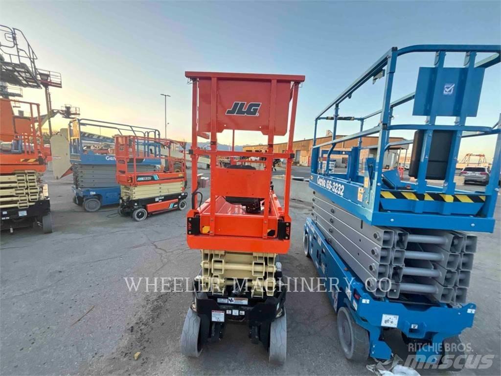 JLG ES2632 Ollós emelők