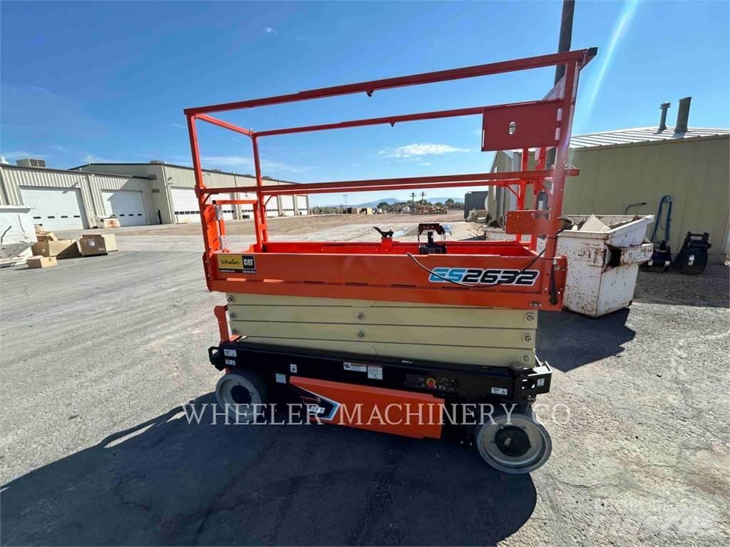JLG ES2632 Ollós emelők
