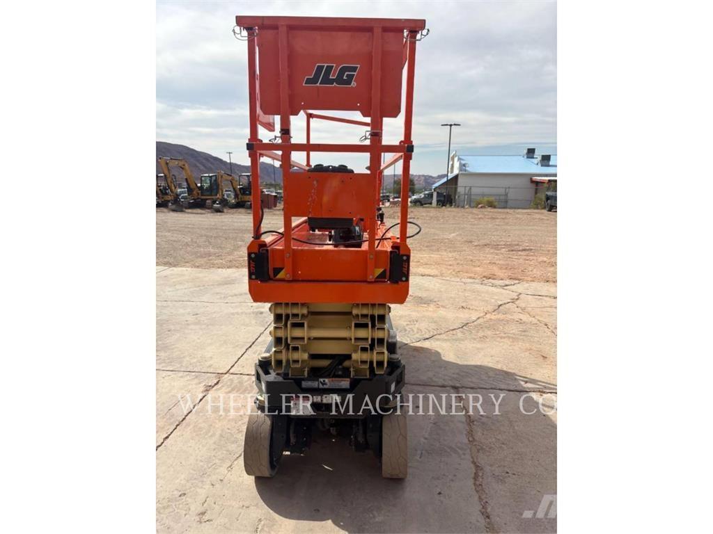 JLG ES2632 Ollós emelők