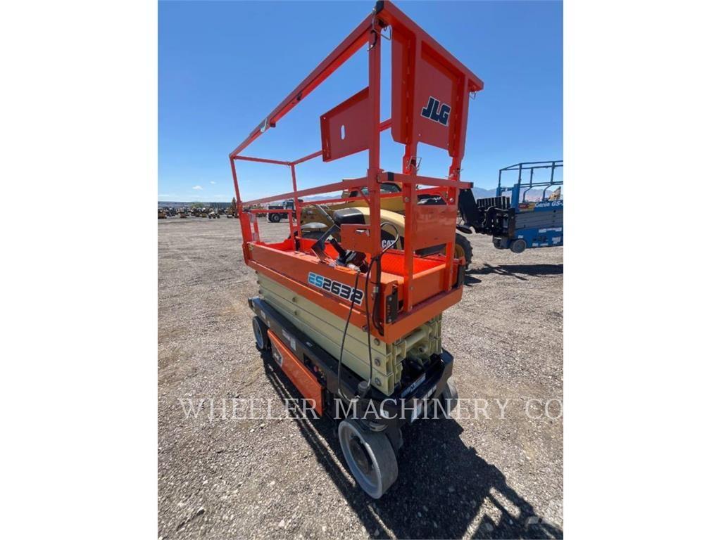 JLG ES2632 Ollós emelők