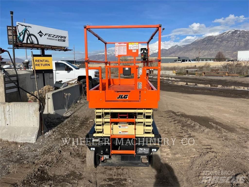 JLG ES2646 Ollós emelők