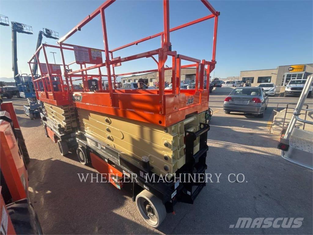 JLG ES4046 Ollós emelők