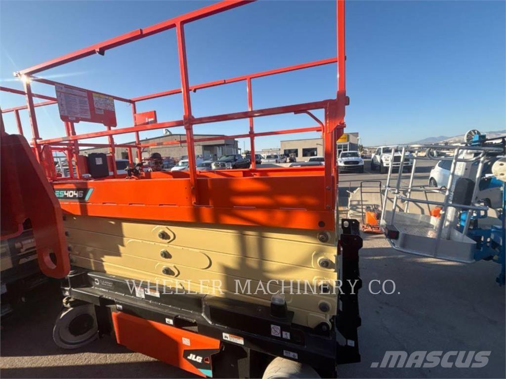 JLG ES4046 Ollós emelők