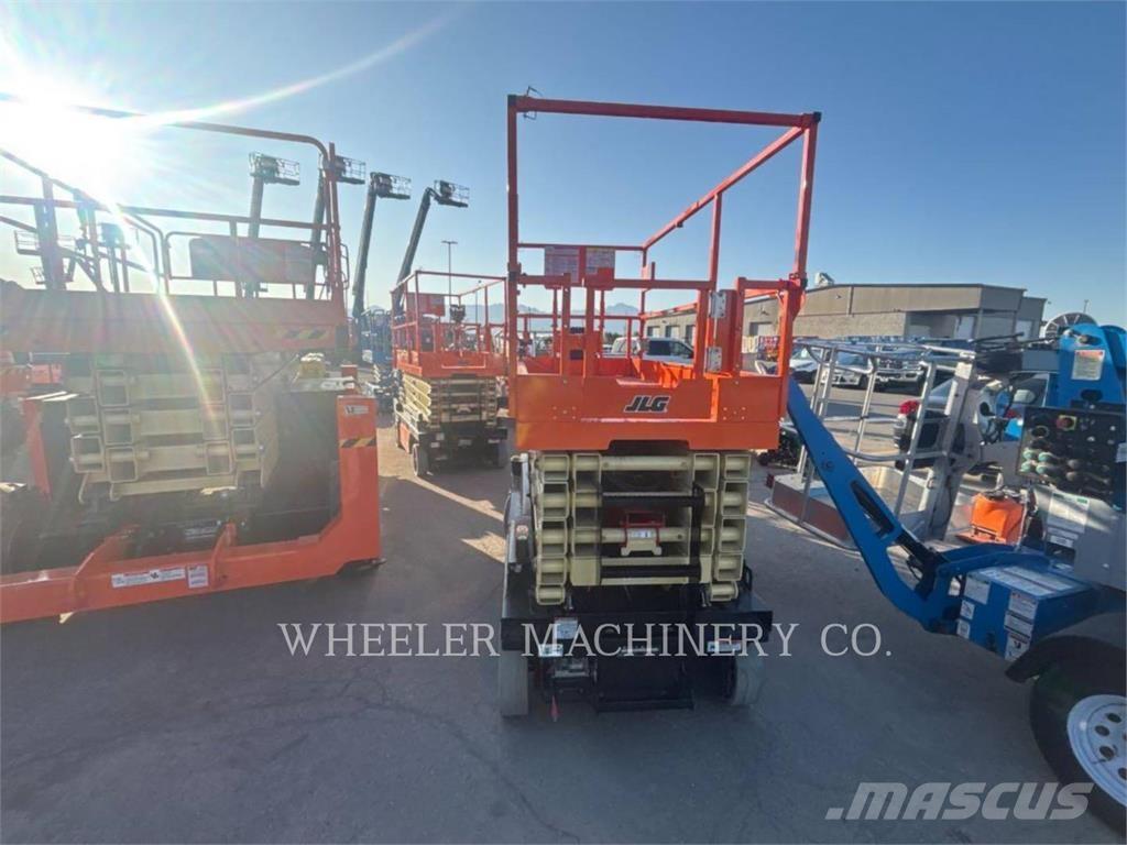 JLG ES4046 Ollós emelők