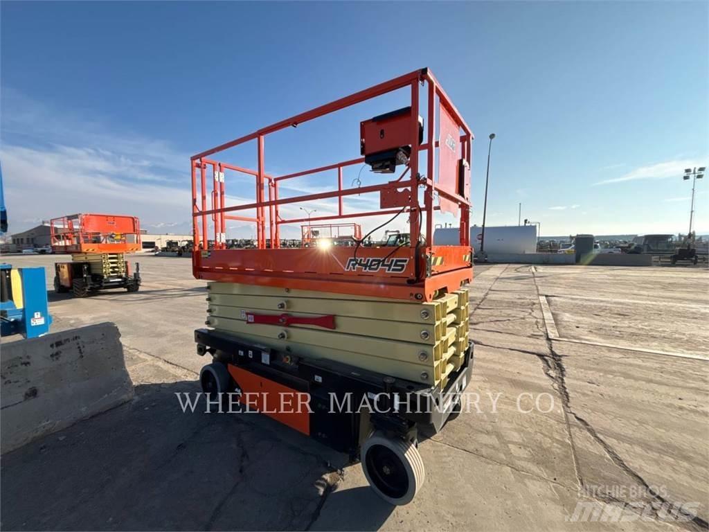 JLG R4045 Ollós emelők