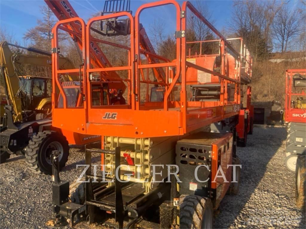 JLG RT3369 Ollós emelők