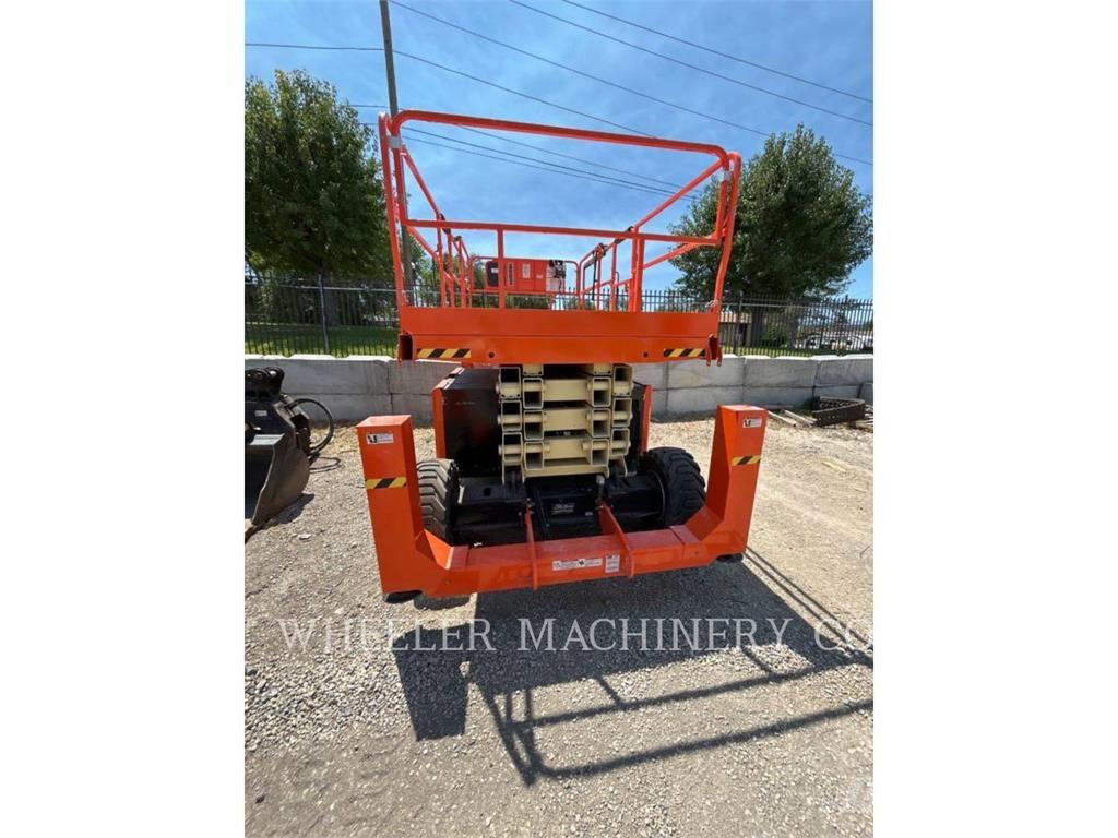 JLG RT4394 Ollós emelők