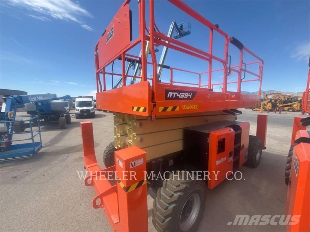 JLG RT4394 Ollós emelők