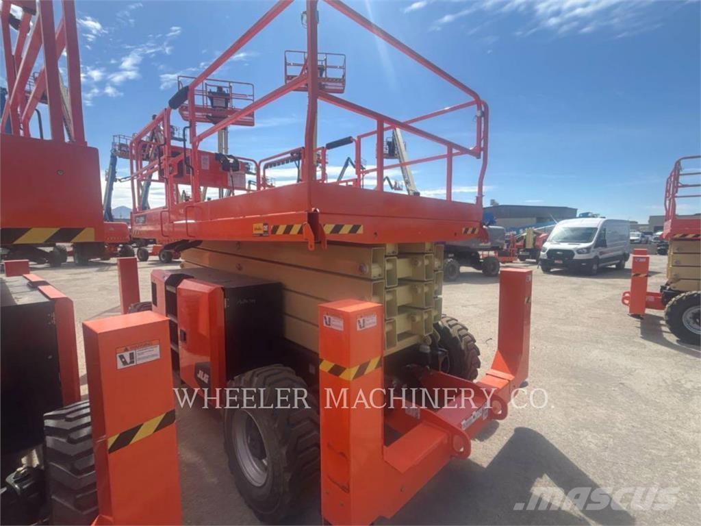 JLG RT4394 Ollós emelők