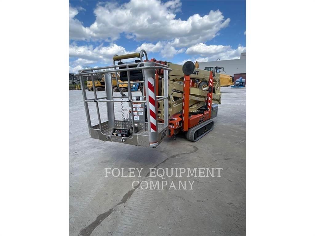 JLG X600AJ Karos emelők