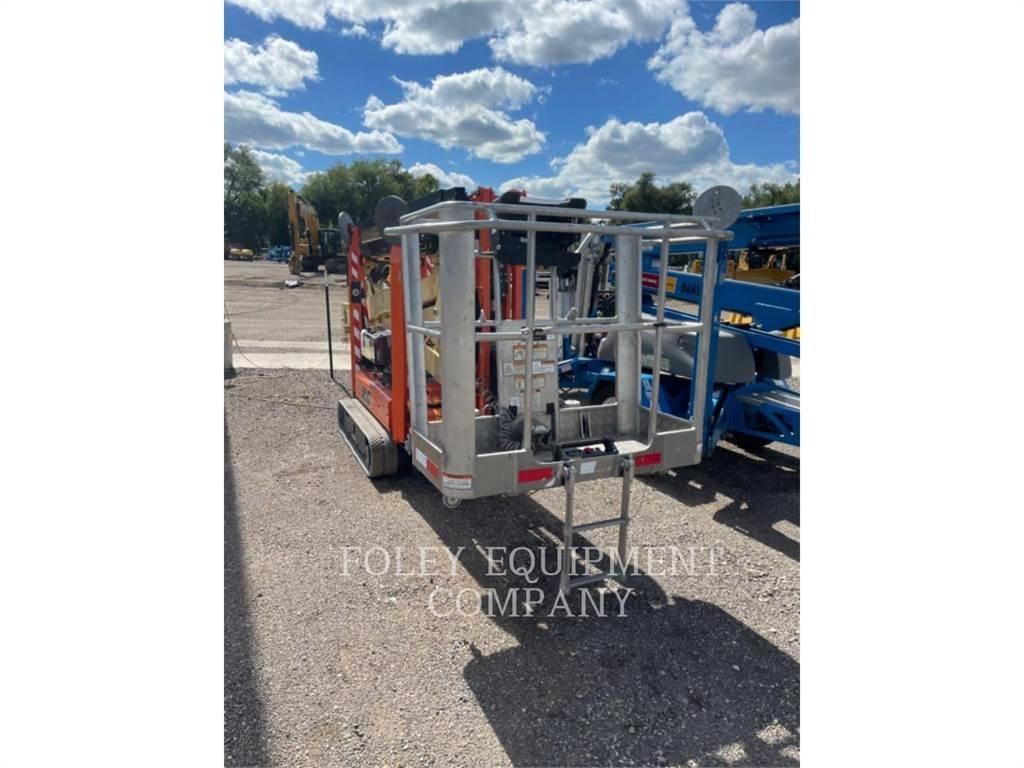 JLG X600AJ Karos emelők