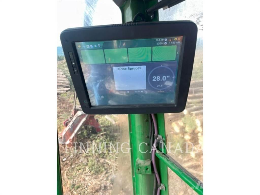 John Deere 2154G Erdészeti Kotrók