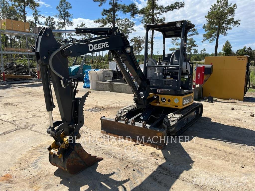John Deere 30G Lánctalpas kotrók