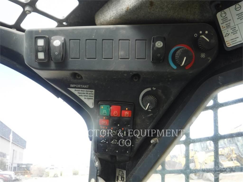 John Deere 317G Kompaktrakodók