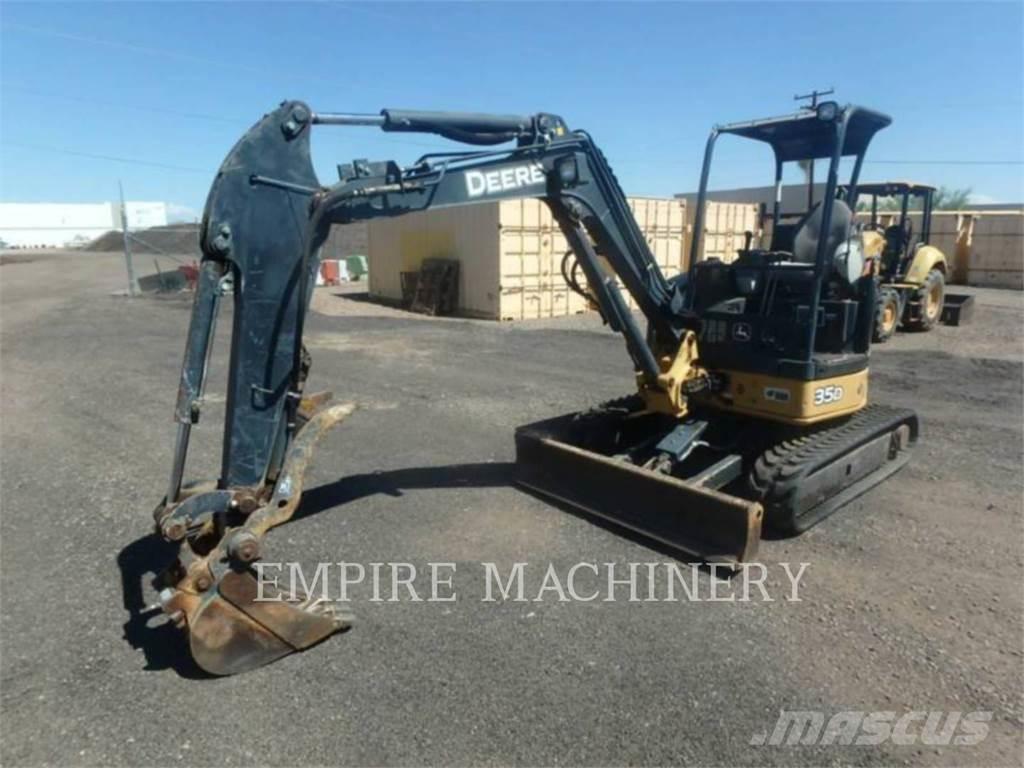 John Deere 35D Lánctalpas kotrók
