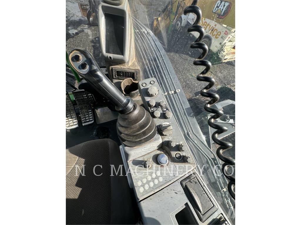 John Deere 3756G Erdészeti traktorok
