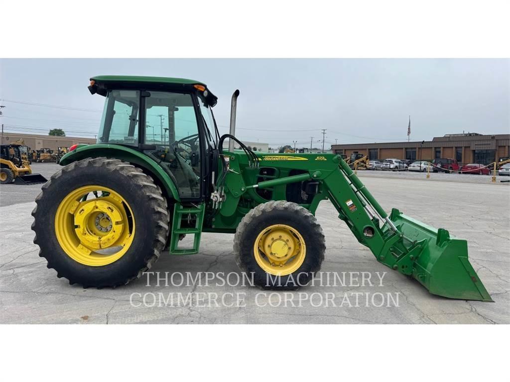 John Deere 6115D Traktorok