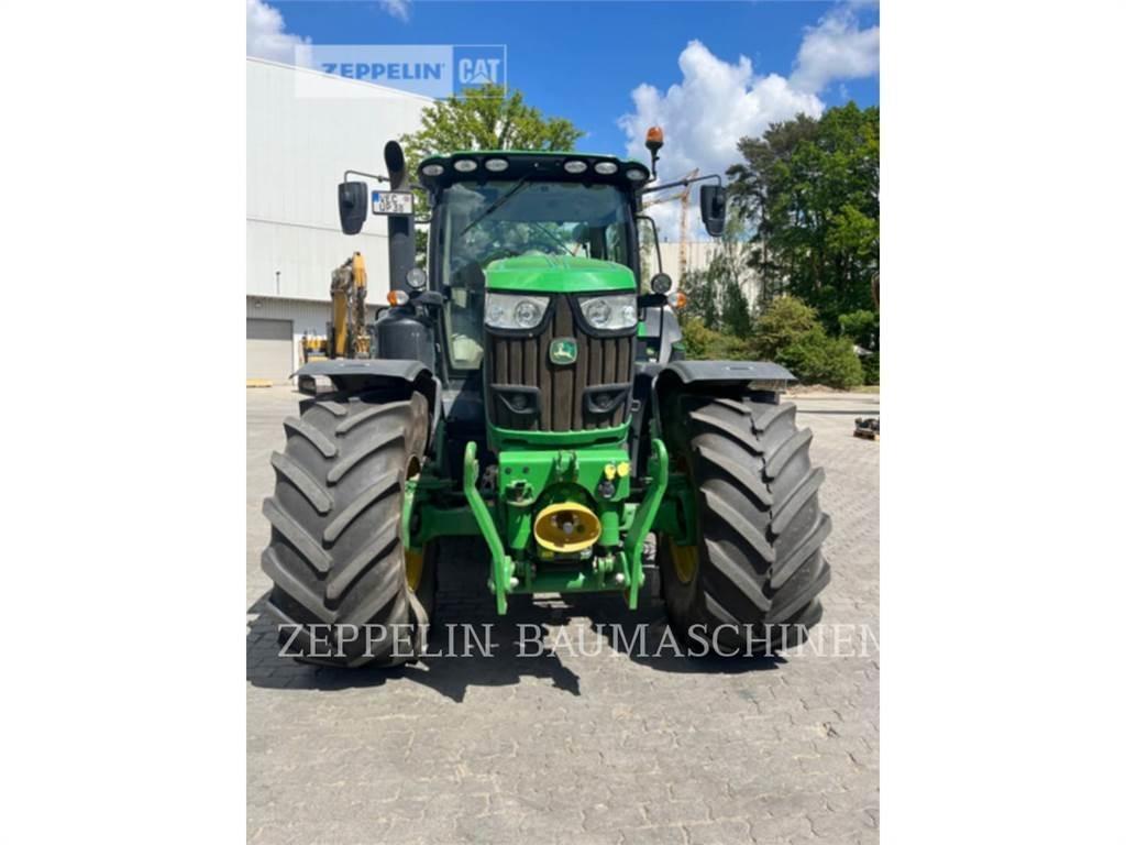 John Deere 6195R Kihordók