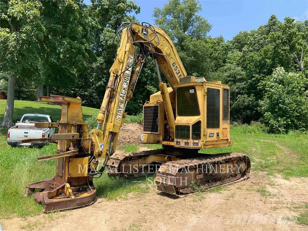John Deere 653E Döntő-rakásolók