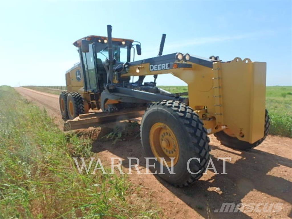 John Deere 670 Gréderek