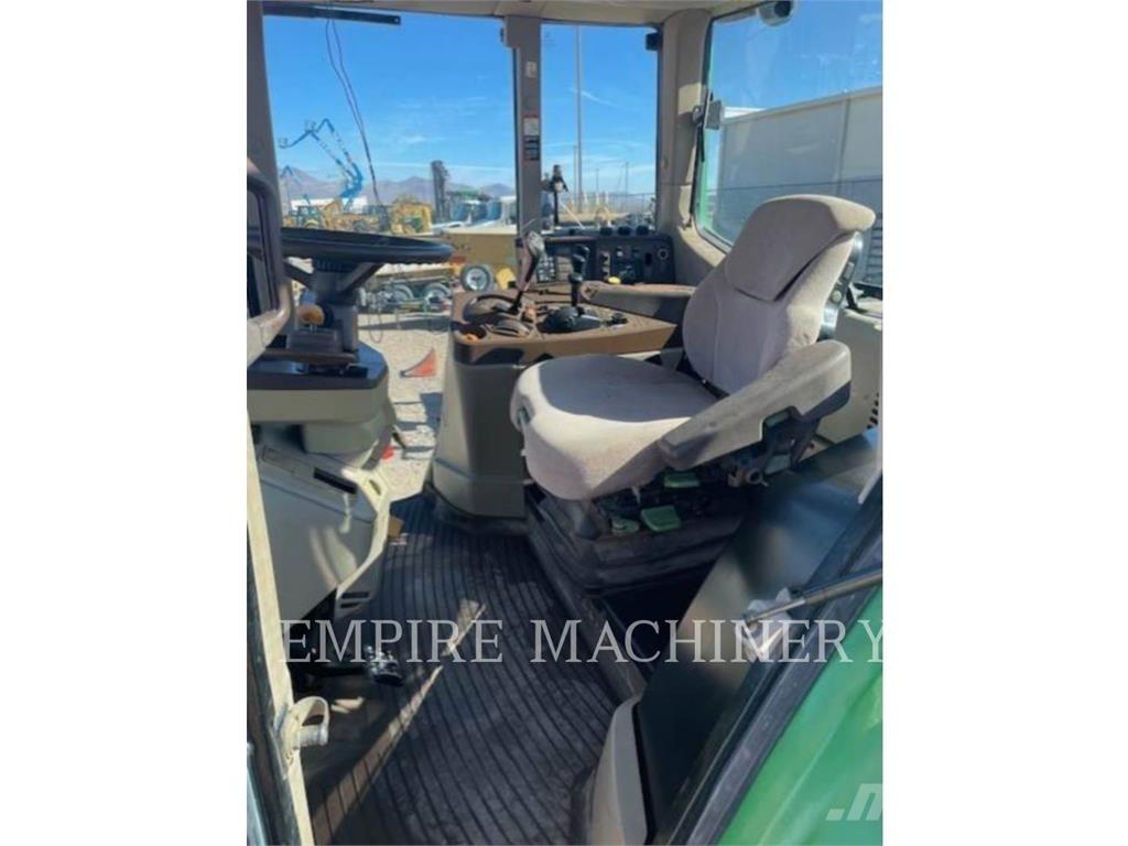 John Deere 7420 Traktorok