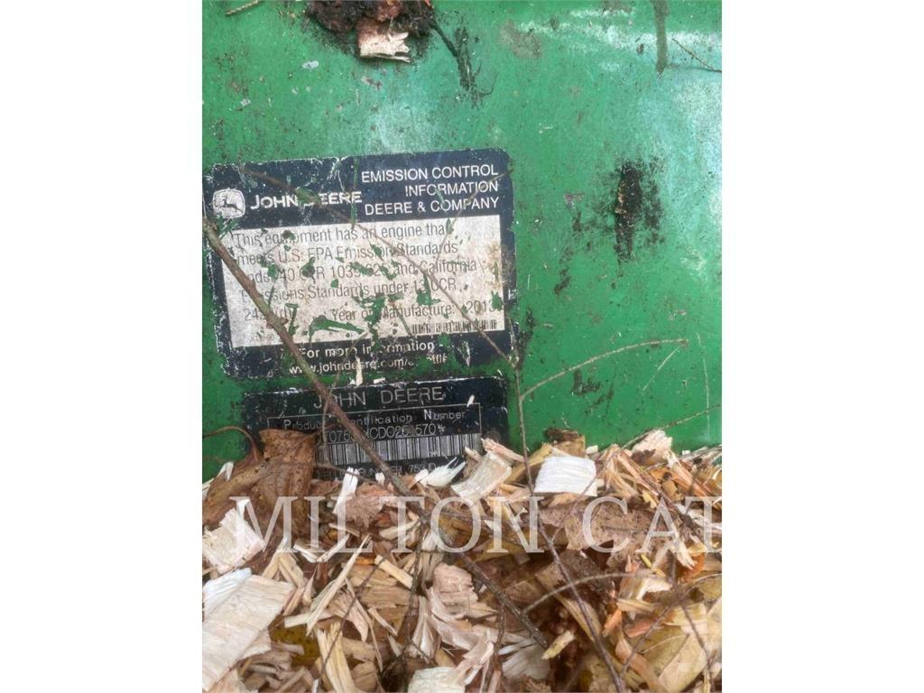 John Deere 753JH Erdészeti Kotrók