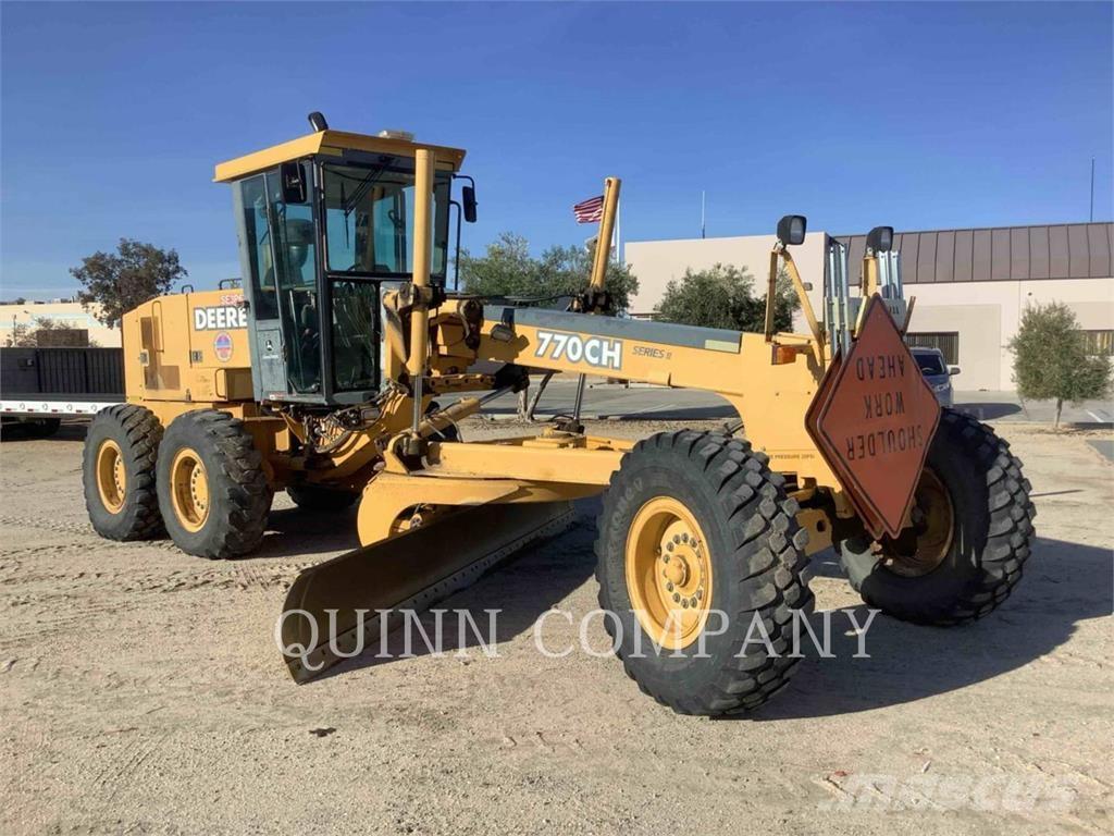 John Deere 770CH Gréderek