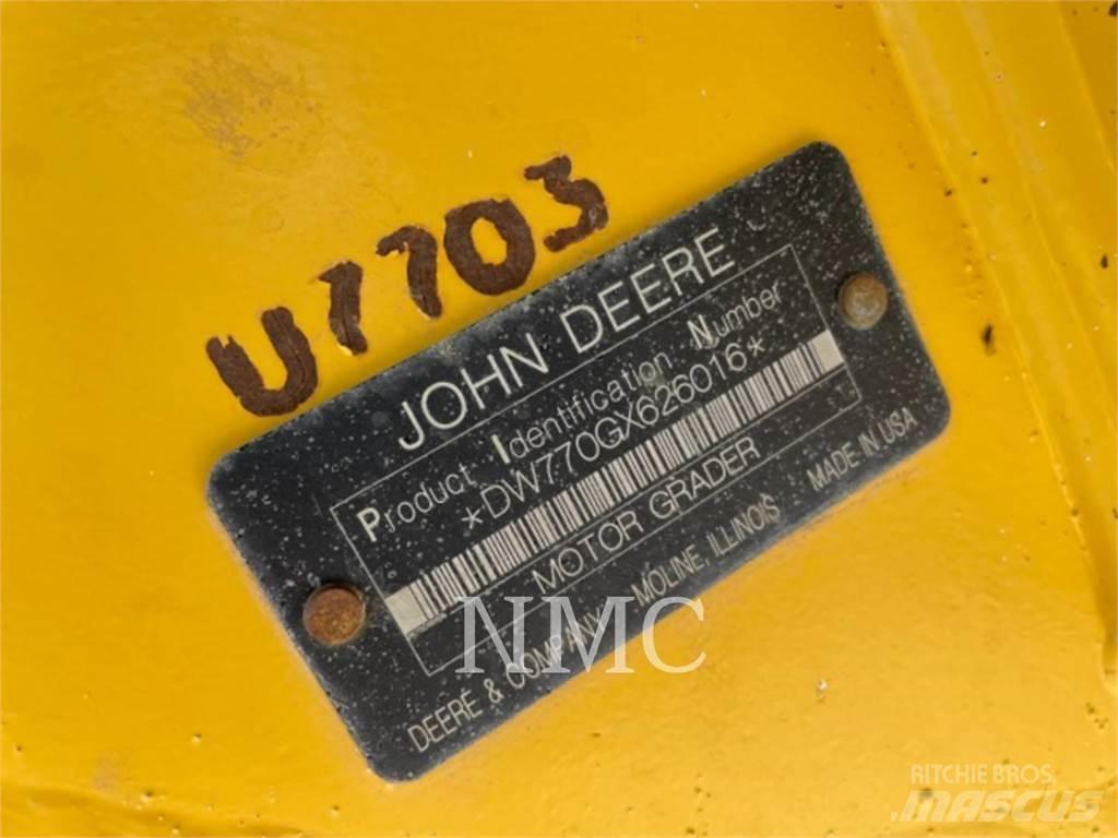 John Deere 770G_JD Gréderek